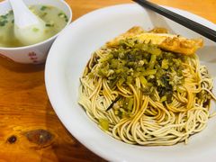 -上海特色小笼店(铁岭路90弄小区店)