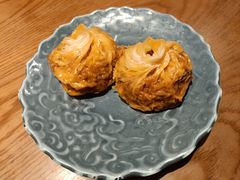 红油牛肉自纸皮烧麦-鑫震源·苏式大虾生煎(山塘街店)