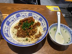 -辣肉面大王(天平路店)