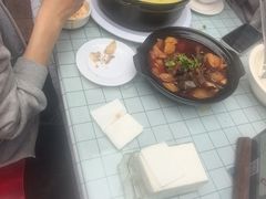 -土砂锅生态山庄·非遗砂锅雅鱼