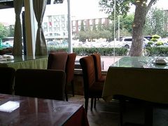靠窗位-桃子餐厅·天津菜(红星路直营店)