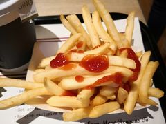 -The Habit Burger Grill 哈比特汉堡(复兴soho店)