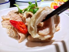 -侬佳蒸菜馆(听潮店)