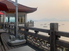 -湖畔居茶楼(湖滨店)