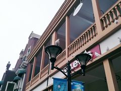 -王府井奥莱临潼小镇(临潼店)