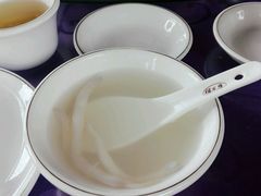 -临高吉海土窑海鲜(琼山店)