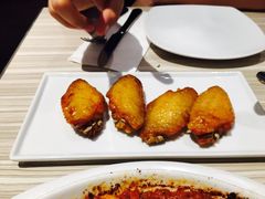 -必胜客(证大大拇指店)
