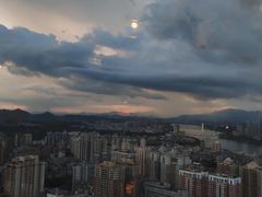 -世贸旋转自助餐厅(360°高空观景店)