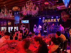 -鲨鱼美式餐厅酒吧Sharky