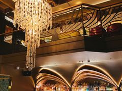 -Mogul Eatery·大亨餐酒馆