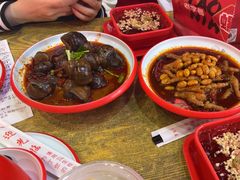 -老闵田螺馆·南昌特色小炒(梦时代店)
