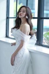 -Lady  Jane高端婚纱礼服馆