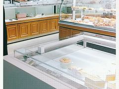 面包甜点陈列柜-蒲公英(象山北路店)