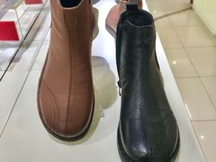 -云柏鞋业(十里堡店)