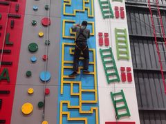 -极限PLAY运动娱乐新世界·团建派对潮玩休闲馆·室内蹦极高空游乐园