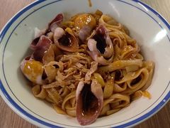 鱿鱼捞面-亞婆井·劲抽面食(铂顿城店)