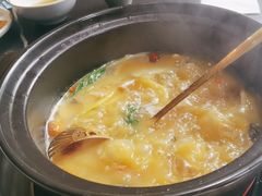 -野菌皇海景野生菌火锅(滨海大道店)