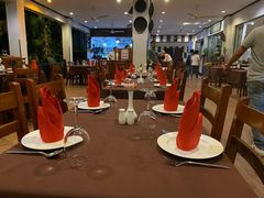 -Neary Khmer Restaurant