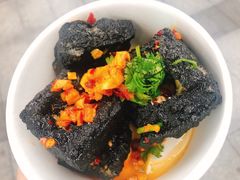 -黑色经典臭豆腐·湖南特产(坡子街店)