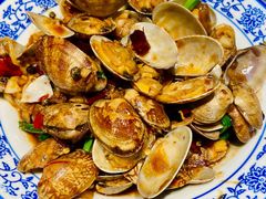 -江城燕子大排档(江汉路步行街店)