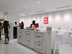 -优衣库(上海正大广场店)