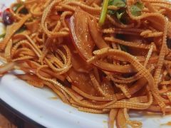 -山河屯铁锅炖·非遗铁锅炖(华强北店)