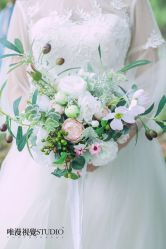 -巴黎婚纱摄影工作室