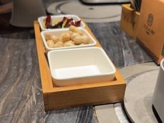 -湘力力小院·鱼汤泡饭(枫林路店)
