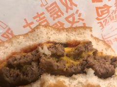 -麦当劳(虹梅路地铁站店)