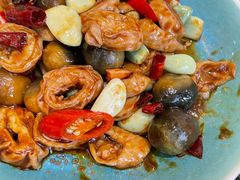 腊八蒜炒肥肠-君霖海鲜私房菜(春柳店)