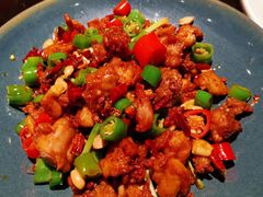 -江上荟·创意中国菜(绿地缤纷城店)
