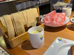 油炸豆腐皮-咕嘟草帽鱼·牛奶一样的鲜鱼汤(包河万达广场创始店)