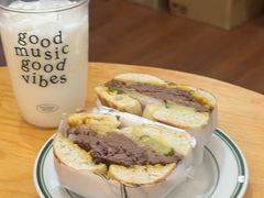 -Bagel Camp爵士贝果店
