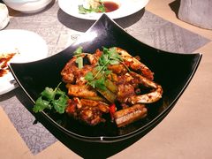 -穹六人间 people 6(岳阳路店)