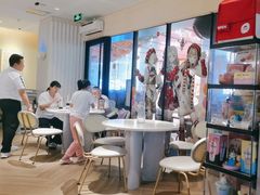 -必胜客(WOW中心城店)