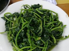 -临高吉海土窑海鲜(琼山店)