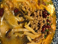 -粉家柳州螺蛳粉(杨宅路店)