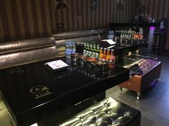 -唯爱KTV聚会餐厅(仙林东城汇店)