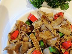 湖南椒干煸脆耳-若蘭慈·无国界素食料理(欢乐海岸店)