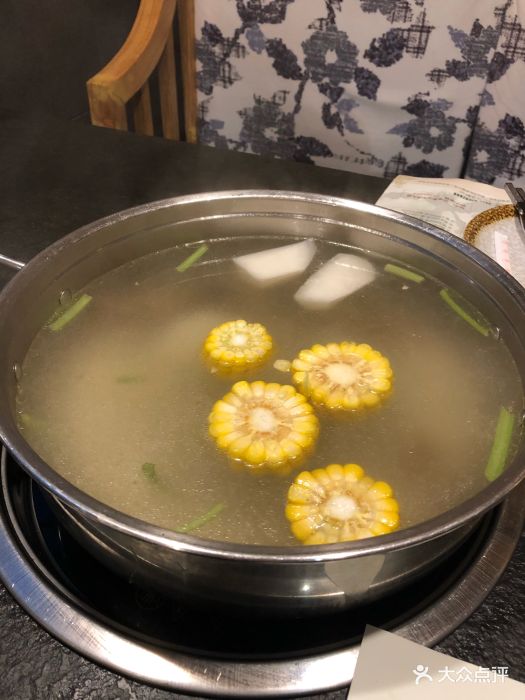 昆缘潮汕牛肉火锅招牌清汤锅图片