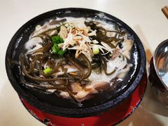 -刚砂锅鸡丝米线