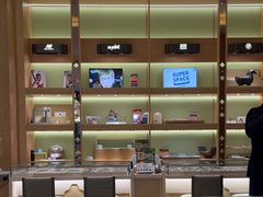 -茂昌眼镜(南京西路店)
