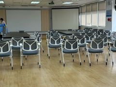 -南山图书馆(常兴路店)