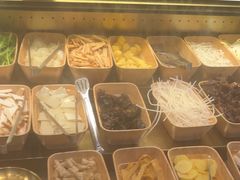 -鸡遇虾煲干锅火锅(小寨金莎店)
