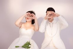 -经典婚纱摄影美学馆·私人定制