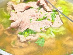 -全牛匠·乐山跷脚牛肉(西单华威约饭街店)