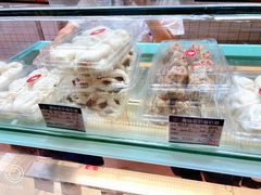 -白玉兰食品甜凤店(合生汇店)