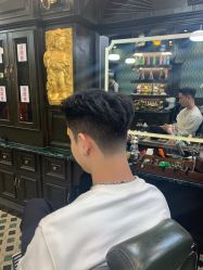 -海文先生国潮烫染男士理发馆