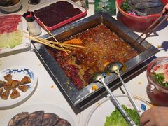 -二荆条·蜀鲜汇城市森林火锅