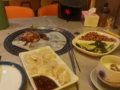 -沪上名羊天下•烤羊腿•东北烧烤•小龙虾(浦东直营总店)